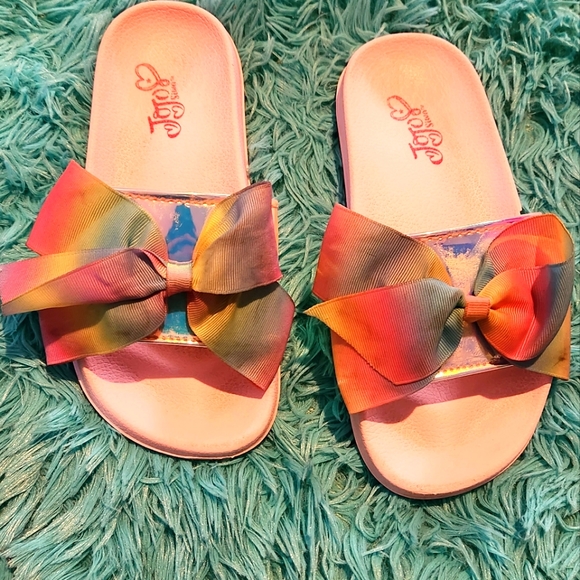 Jojo Siwa Pink Metallic Slides Girls Size 1 - Picture 2 of 5